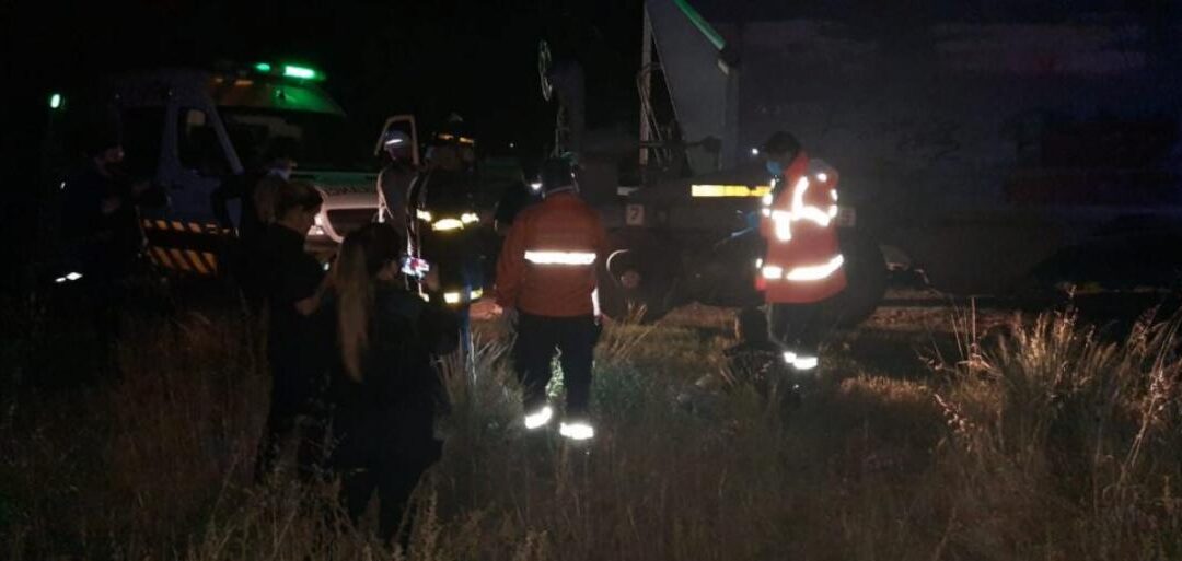 Insólito: un hombre intentó frenar el tren con su propia fuerza