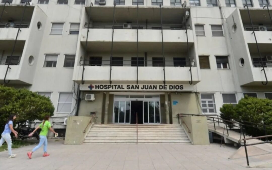 Crisis en los hospitales bonaerenses: la demanda creció un 30%